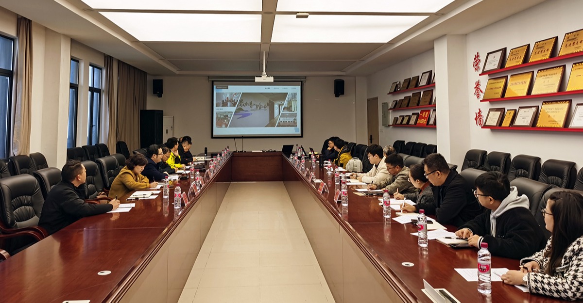 四川省生态文明促进会秘书长曹鹤舰赴宜宾与会员交流座谈